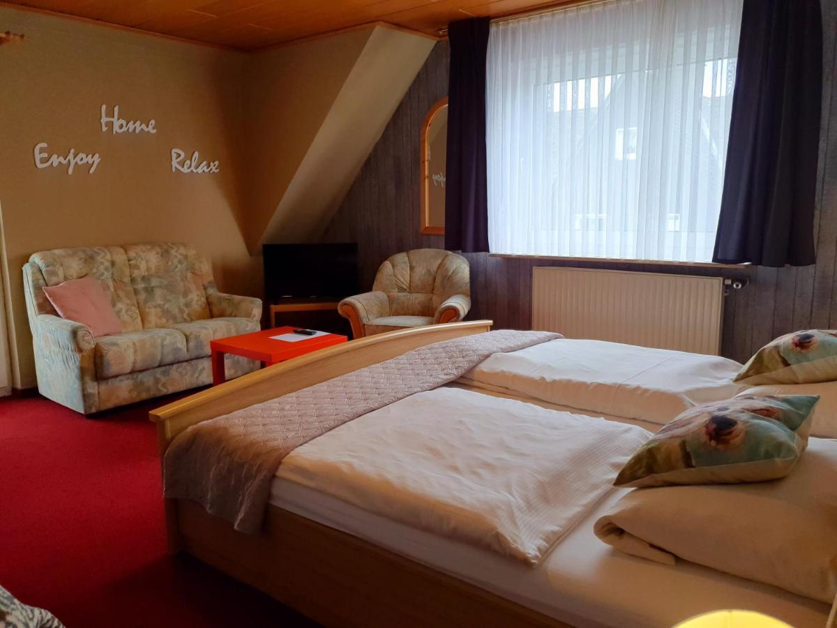 Pension Robin Hood Віллінген Екстер'єр фото